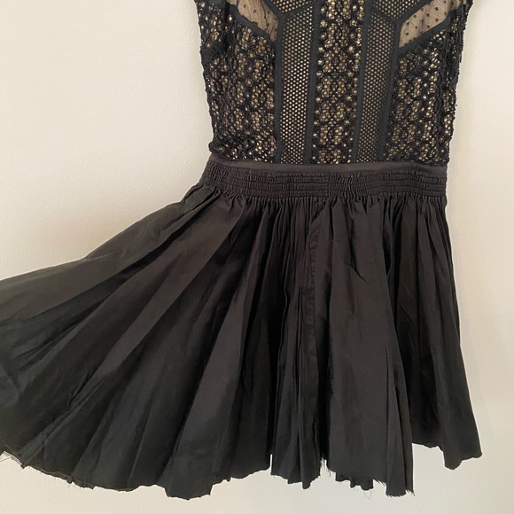 Free People FP ONE Lola Dress Black Lace Raw Hem - Picture 3 of 10